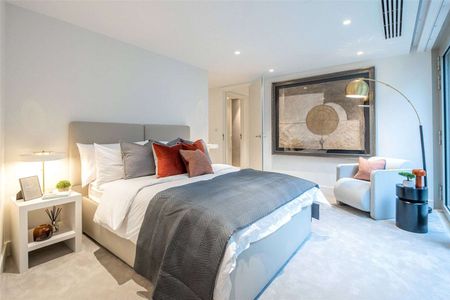 Lyndhurst Gardens, London, NW3 5NR - Photo 3