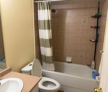 For Lease - 26 Pefferlaw Circle, Brampton, Ontario - Photo 2