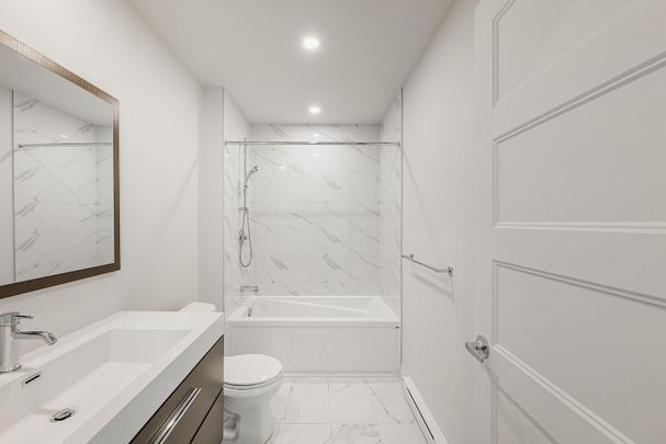 2800 Thimens, Montréal, QC - Photo 1