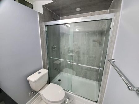 For Lease - 90 Yardley Crescent, Brampton, Ontario - Photo 5