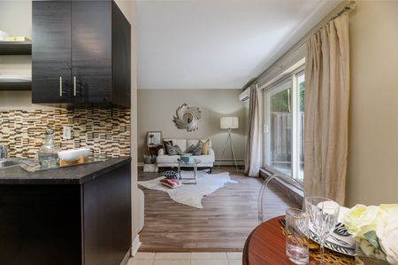 For Lease - 200 Charlton Avenue Unit# 504, Hamilton, Ontario - Photo 2