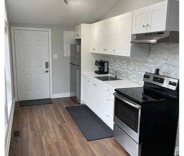 For Lease - 11 13th St S Street, Wasaga Beach, Ontario - Photo 3