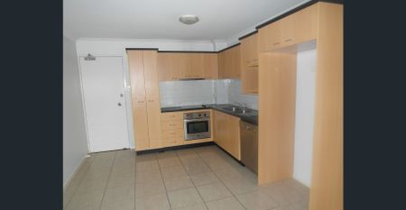 Heart of Clayfield with Huge Entertainers Balcony - Photo 2