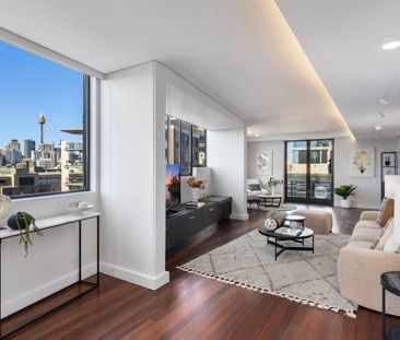 Multi Level Penthouse with Panoramic City and Harbour Views - Photo 1
