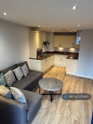 1 bedroom flat to rent - Photo 3