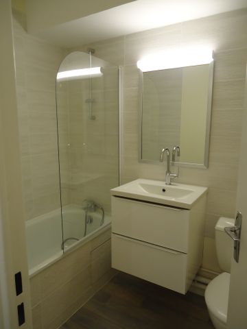 Location Appartement 1 pièce 29m² NEVERS 58000 - Photo 4