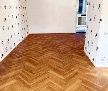 3 bedroom end of terrace house to rent - Photo 1