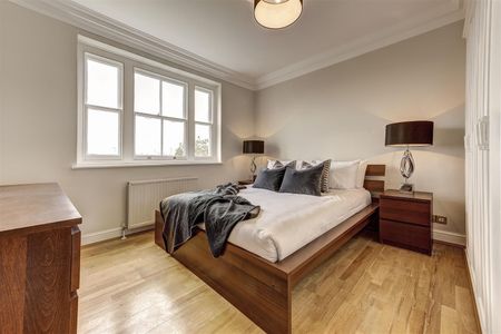 2 bed apartment to rent in Lexham Gardens, London, W8 6 - Photo 2