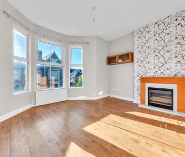 1 Bedroom Flat - Photo 1