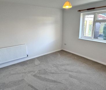 2 bedroom detached bungalow to rent - Photo 4