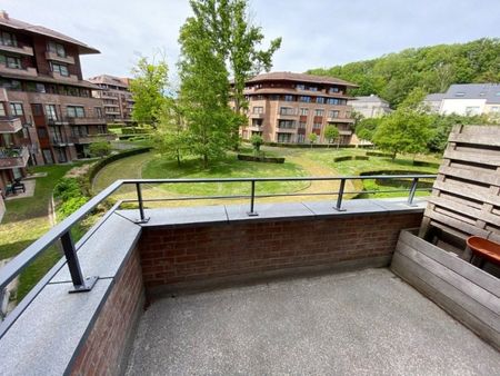 AUDERGHEM : APPARTEMENT MEUBLE 2 CHAMBRES + TERRASSE + PARKING - Auderghem - Foto 3