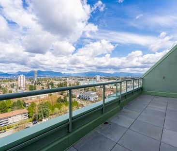 Luxury Penthouse Living with Stunning Mountain Views - Photo 5