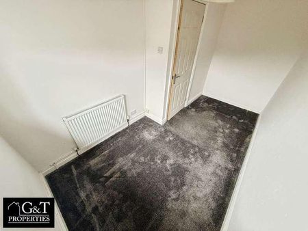 Surrey Drive, Kingswinford, DY6 - Photo 5