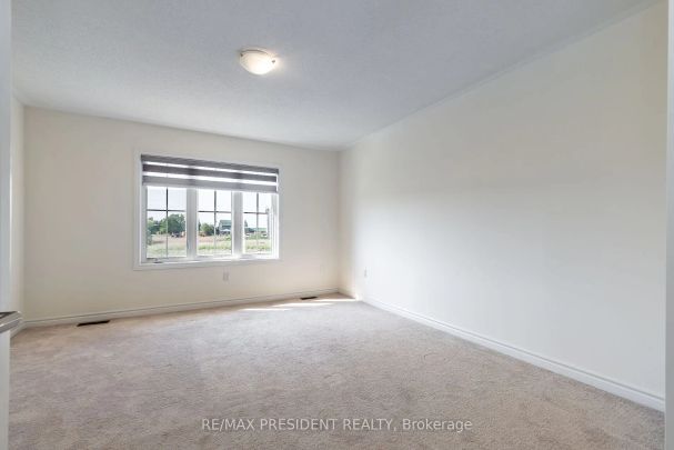 Condo Townhouse For Lease | W9244604 - Photo 1