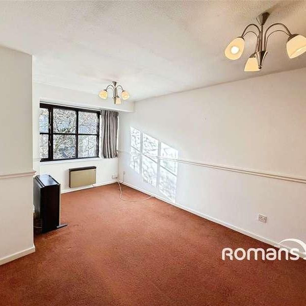 Fryers Court, Eaton Avenue, High Wycombe, HP12 - Photo 1