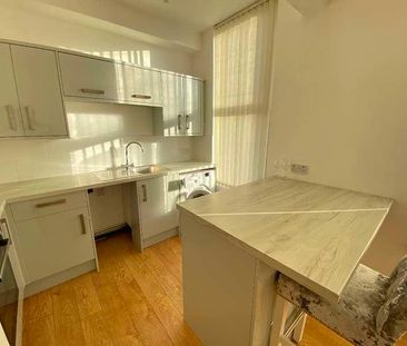 Broughton Drive, Liverpool, L19 - Photo 4