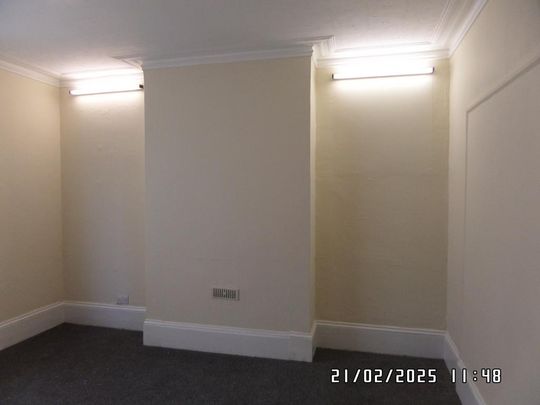 2 bedroom detached house to rent - Photo 1