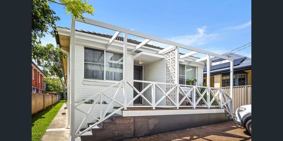 Lovely One-Bedroom Unit in Prime Woolooware Location - Photo 3