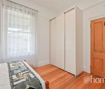 Sunny Character Cottage - Photo 2