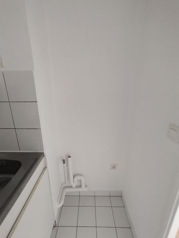 Location Appartement 2 pièces 28m² - Photo 2