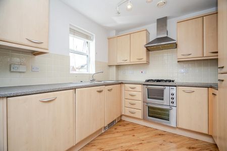 2 bedroom apartment to rent - Photo 3