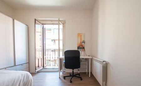 Calle de Santa Feliciana, Madrid, Community of Madrid 28010 - Photo 5