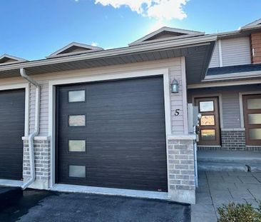For Lease - 5 Ridgeway Place, Belleville, Ontario - Photo 3