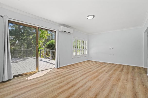 Contemporary Coastal Entertainer Just Moments from Terrigal Beach - Photo 1