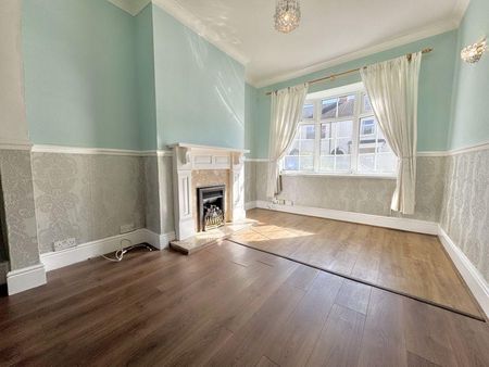 3 bedroom terraced house to rent - Photo 3