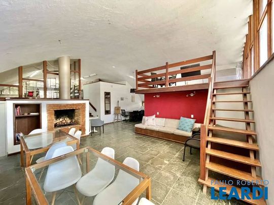 Casa Assobradada - Photo 1