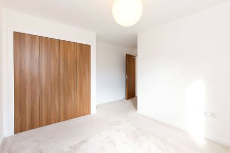 Flat 2, 14 Kimmerghame Place - Photo 2