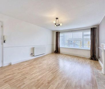 2 bed upper flat to rent in NE28 - Photo 6