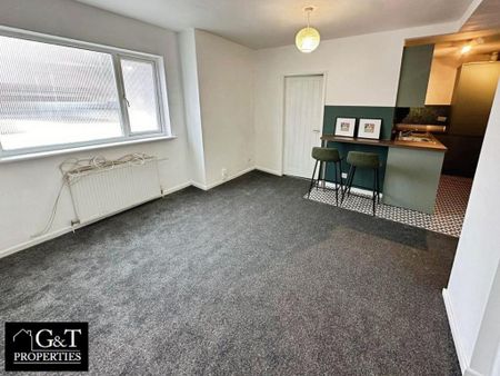 2 bedroom flat to rent - Photo 3