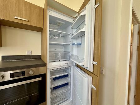 1 bedroom flat to rent - Photo 3