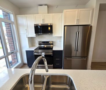 For Lease - 873 Contour Street Unit# Second Floor, Orleans - Conven... - Photo 5