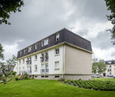 CARHAIX PLOUGUER Demande moyenne sur la commune Appartement T3 de 7... - Photo 2