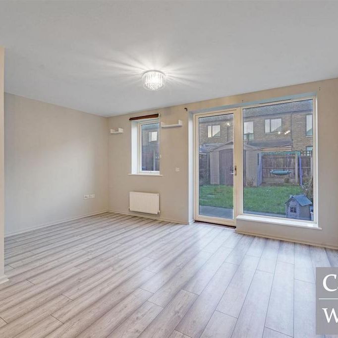 3 bedroom property to rent - Photo 1