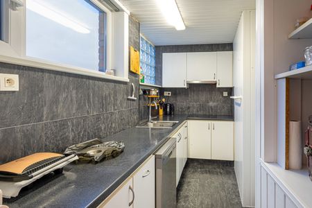 Ruim duplex-appartement met 2 slaapkamers te Tisselt - Photo 3