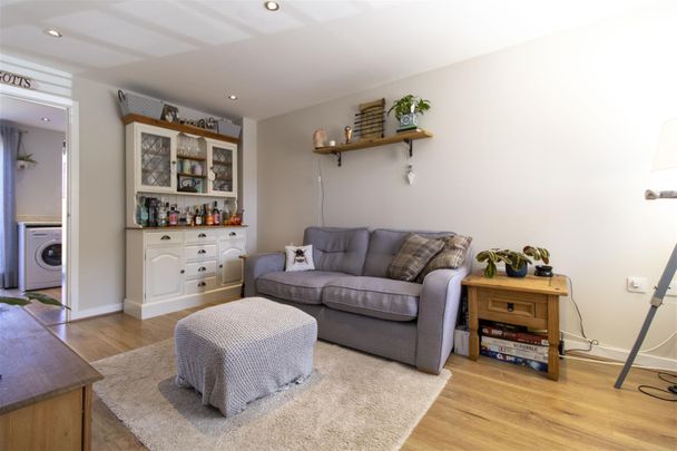 Whitefield Crescent, Longford - Photo 1