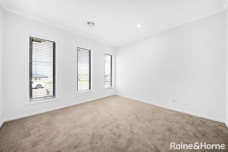 12 Frew Road, Mambourin, VIC 3024 - Photo 3