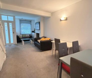 2 bedroom terraced house to rent - Photo 2