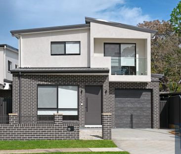 Brand New Five-Bedroom Home with Generous Backyard - Photo 6