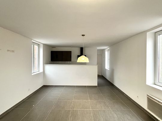 Location Appartement 2 pièces 61m² ROUBAIX 59100 - Photo 1
