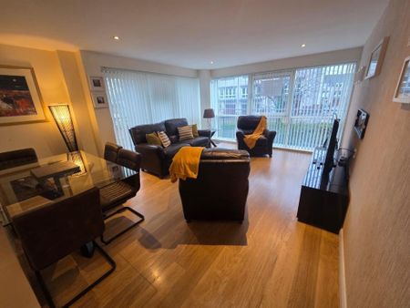 2 bedroom flat to rent - Photo 4