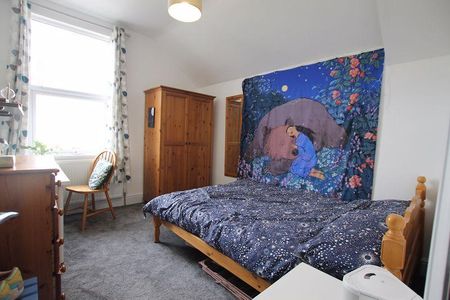 5 bedroom terraced house to rent - Photo 2