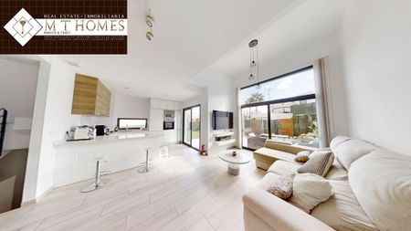 4 room luxury House for rent in Alhaurín de la Torre, Spain - Photo 2