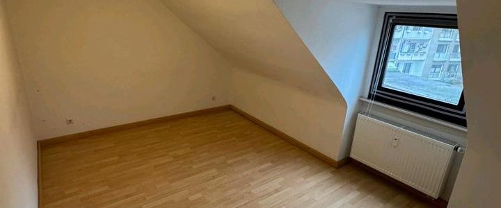 Köln-Braunsfeld: 3-Zi-DG, 66 m², ab sofort, mit EBK - Foto 1