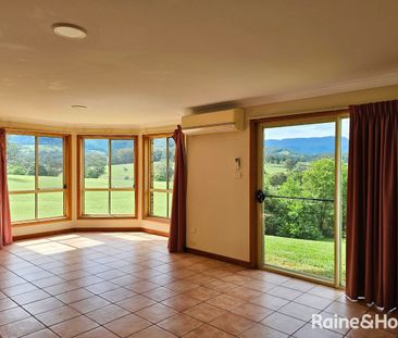 Modern Country Living on the Edge of Berry - Photo 3