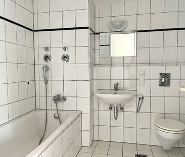 Single-Wohnung mit Lift & Dachterrasse - Foto 2