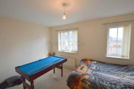 2 bedroom semi-detached house to rent - Photo 3
